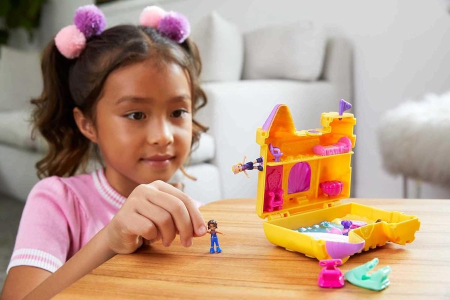 Polly Pocket Surf 'n' Sandventure Compact — view 2