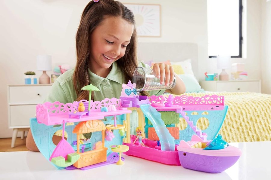 Polly Pocket Unicorn Dream Cruise Portable Playset — view 2